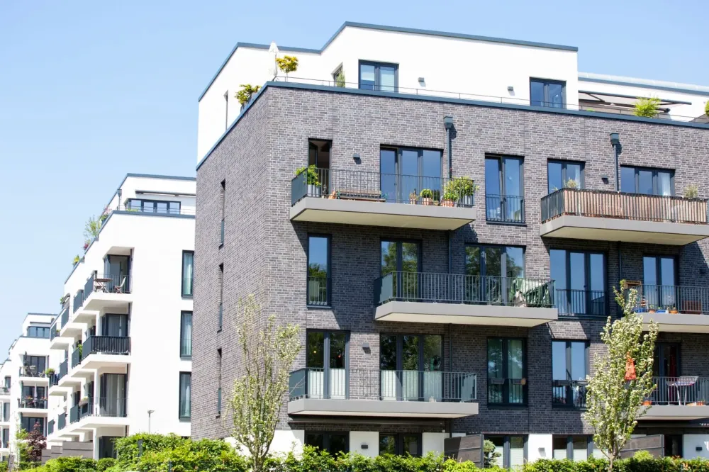 Logement collectif gris